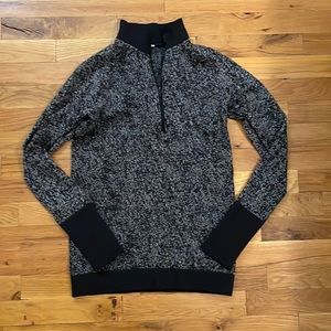 Women’s Lululemon Half Zip